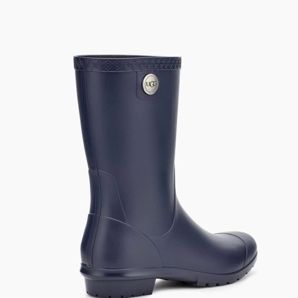 UGG Rainboots - Picture 6 of 7